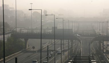 Πυκνό πέπλο ομίχλης κάλυψε μεγάλο μέρος της Αττικής (φώτο-βίντεο)